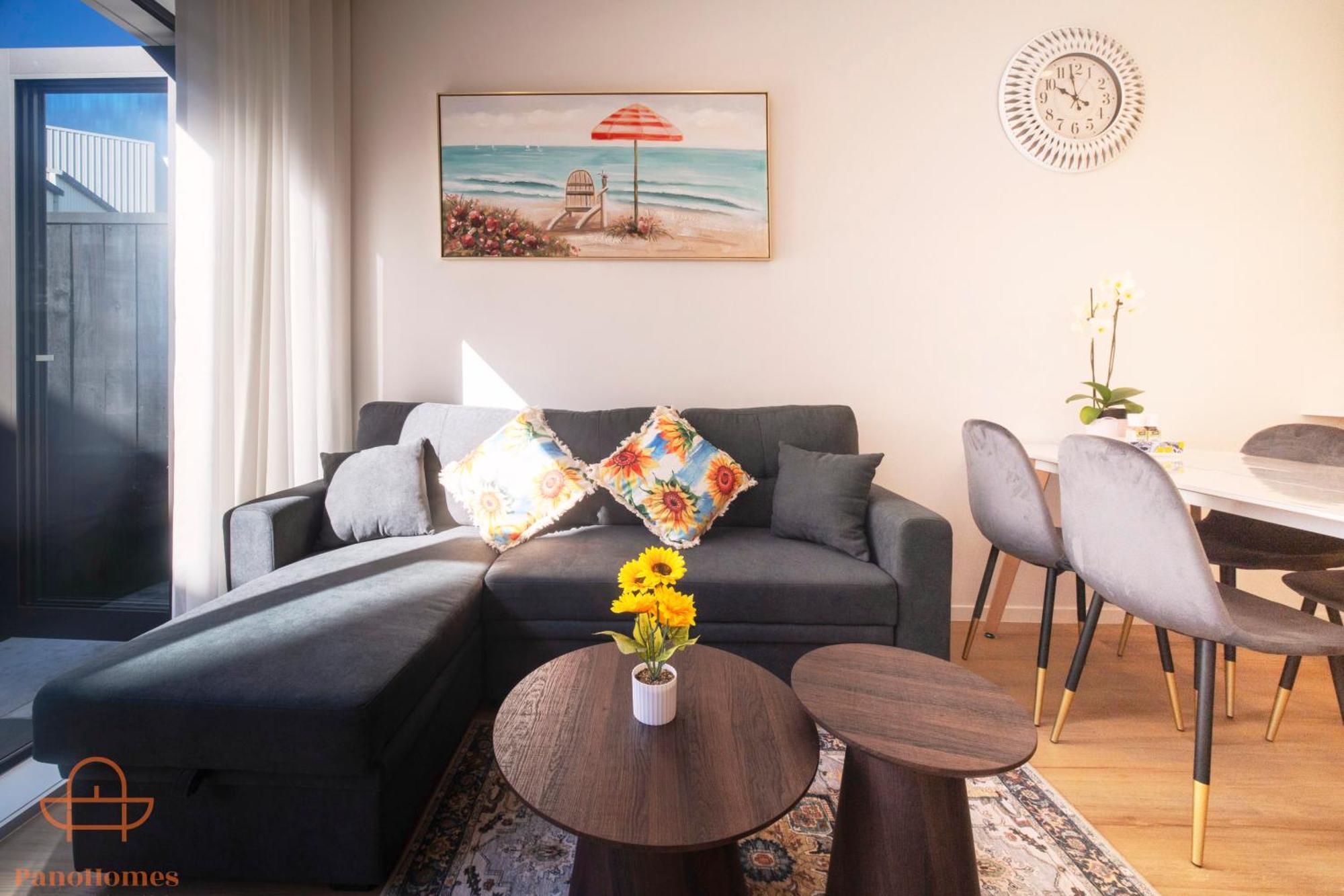 Modern Townhouse Close To City With Full Kitchen - Ellerslie 오클랜드 외부 사진